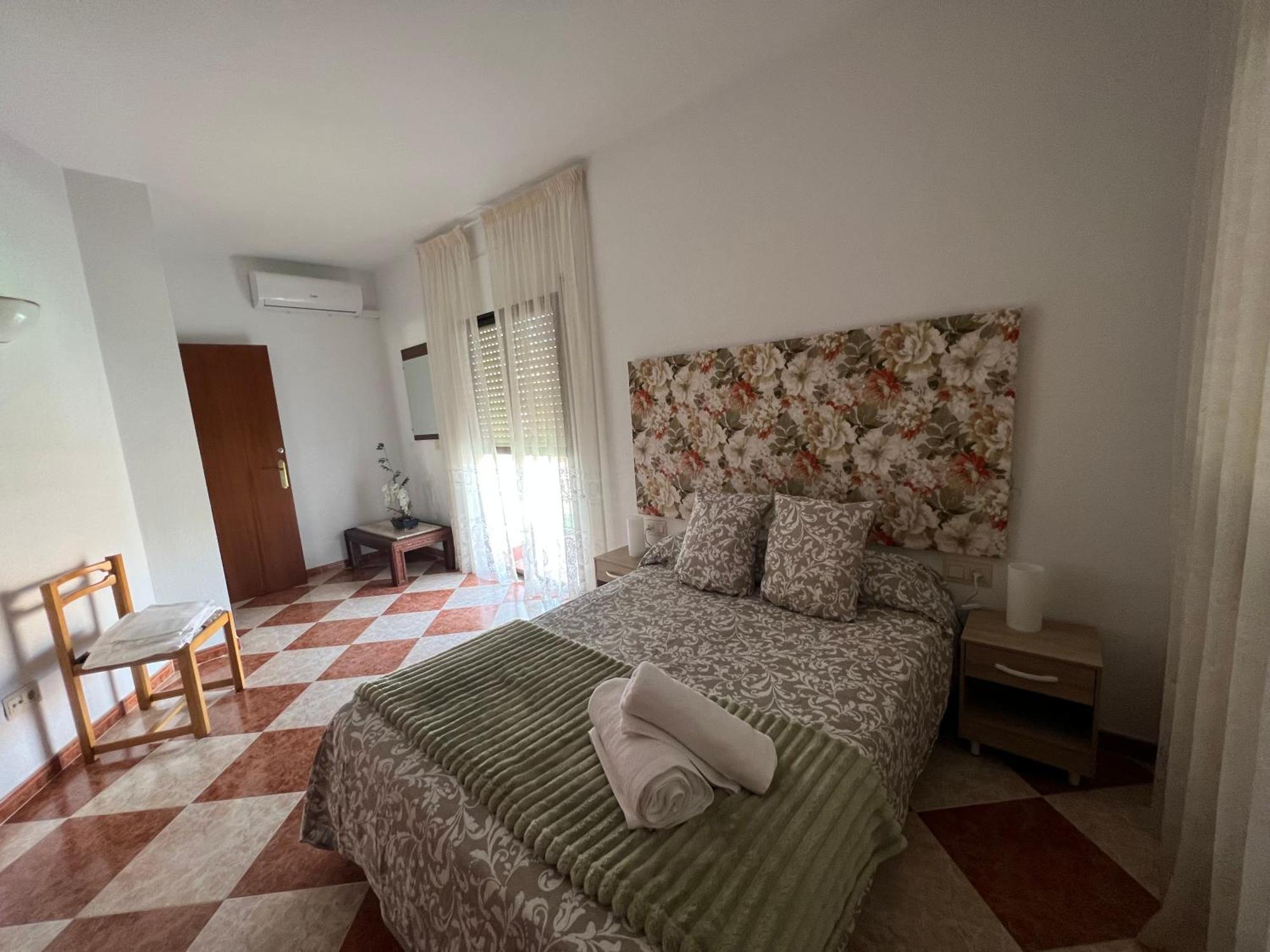 Casa Grande En Cordoba, Pueblo De La Victoria , 6 Dormitorios Eksteriør billede